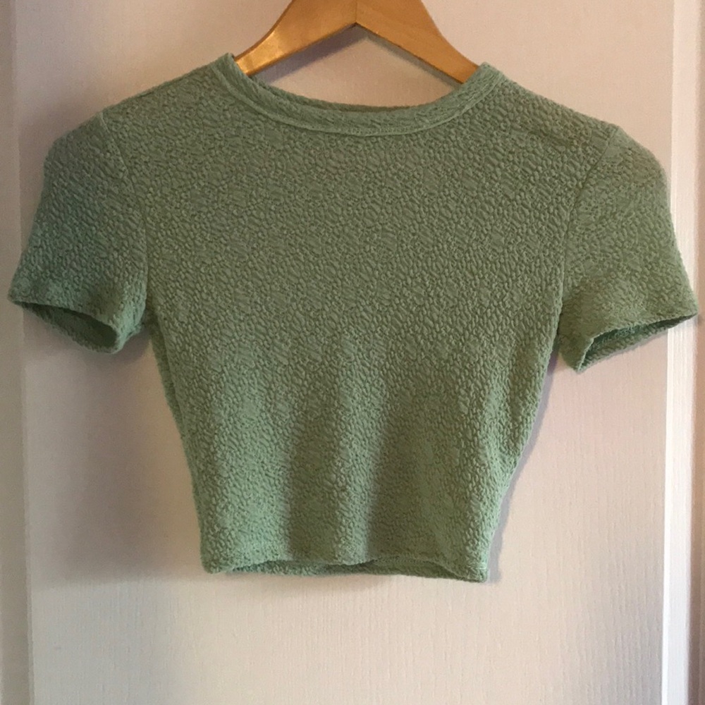 RSQ Textured Short Sleeve Crop Top in Light Green